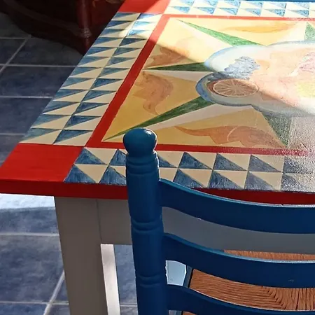 住宿加早餐酒店 迪莫拉吉尔吉提住宿加早餐旅馆 3*