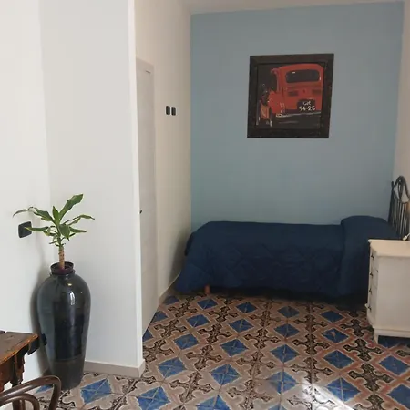 Dimora Di Girgenti Oda ve Kahvaltı 2*