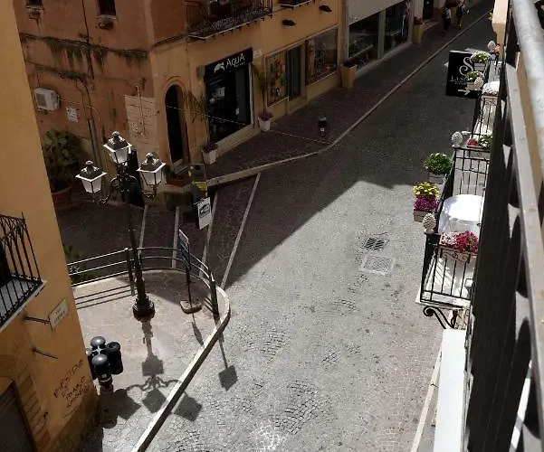 Couette-café Dimora Di Girgenti 3*